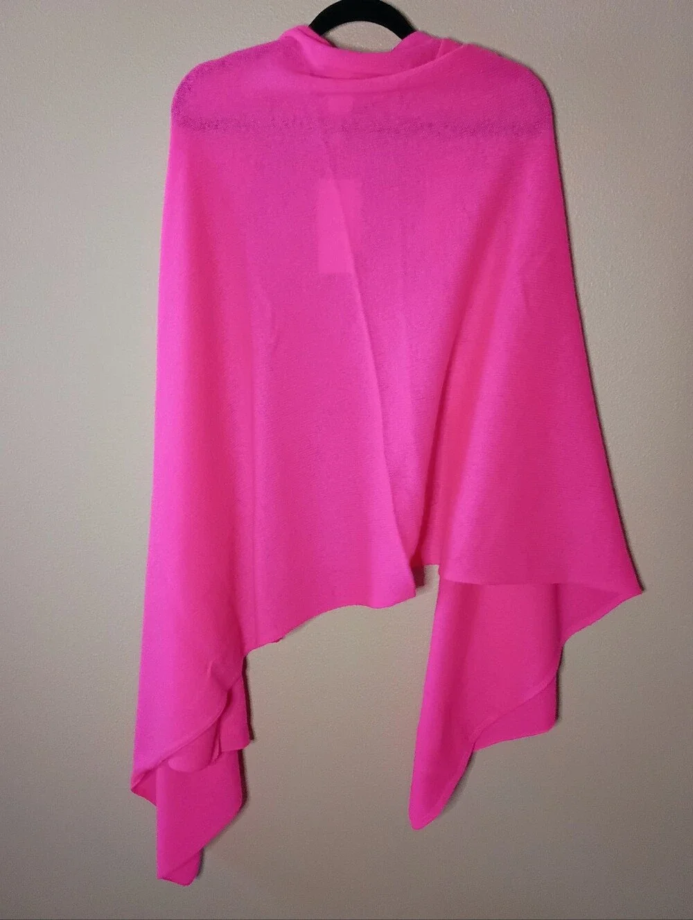 Lilly Pulitzer Lanelle 100% Cashmere Wrap in Passion Fruit Pink One Size NWT